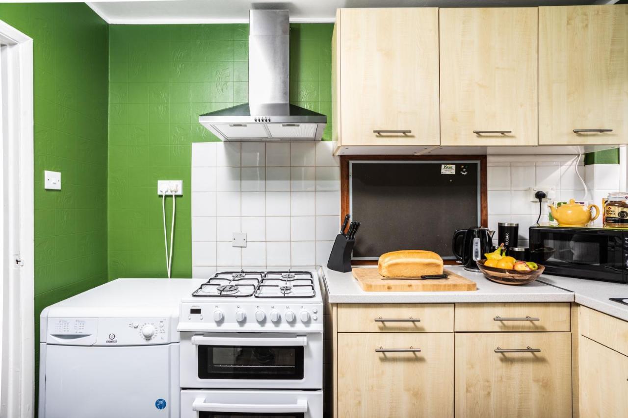 Perfect For Contractors - Canterbury - Free Parking - Ultra Wifi Bagian luar foto