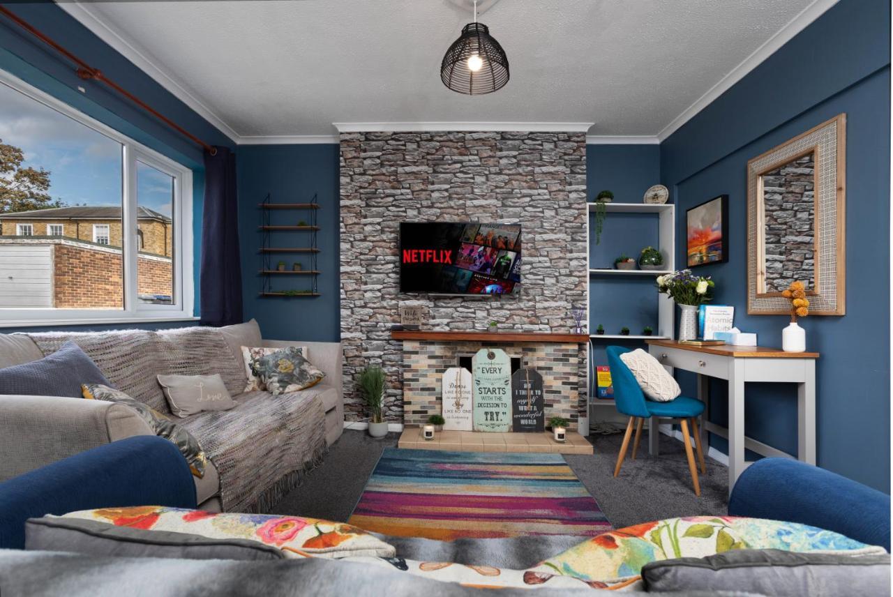 Perfect For Contractors - Canterbury - Free Parking - Ultra Wifi Bagian luar foto