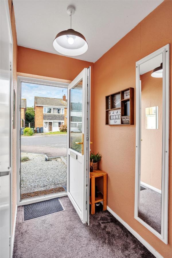 Perfect For Contractors - Canterbury - Free Parking - Ultra Wifi Bagian luar foto